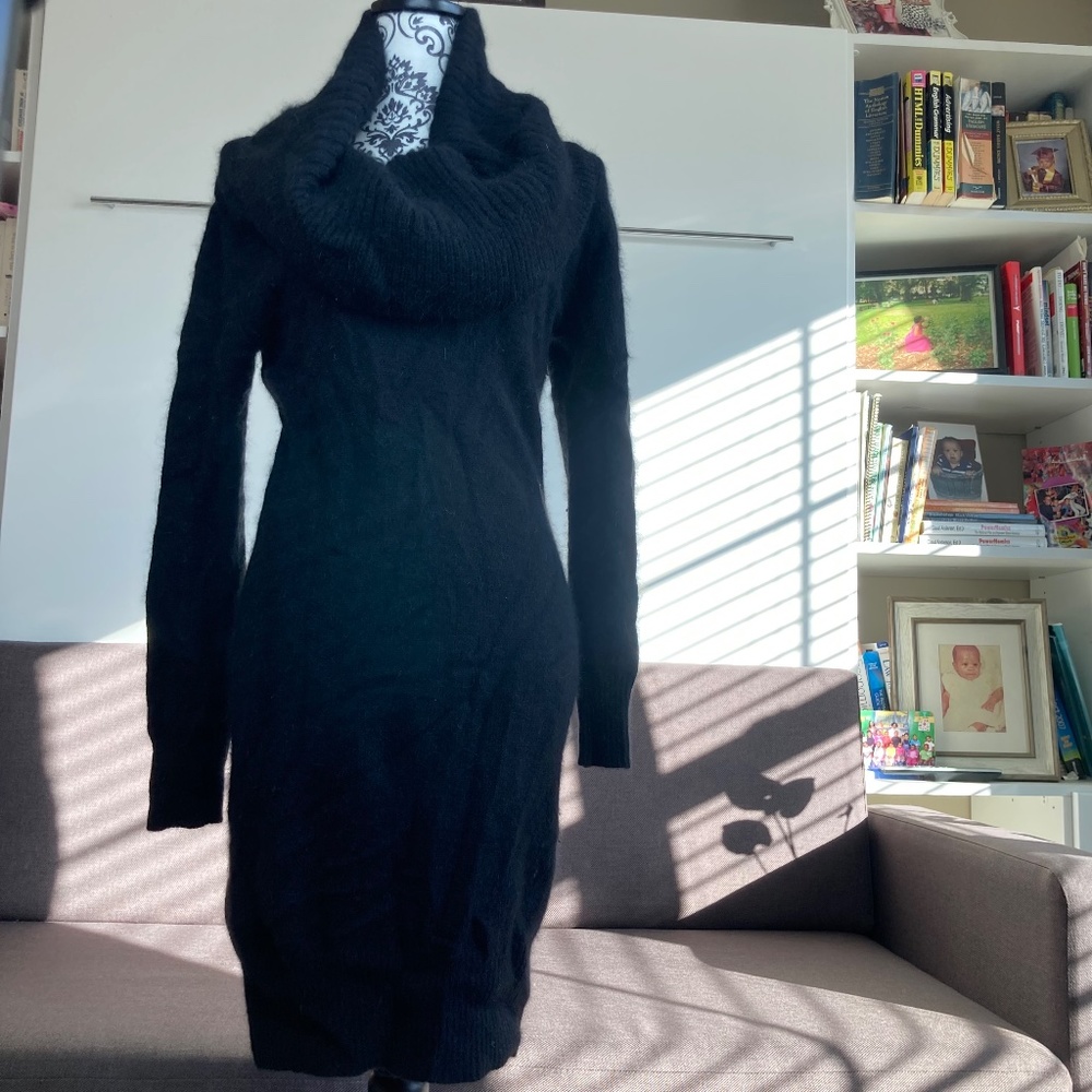 MODA International Cozy Cowl-neck Sweater Dress - Size L, EUC